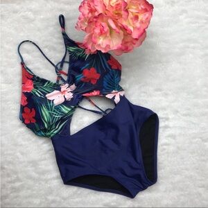 NWOT Navy Blue Floral Monokini Small